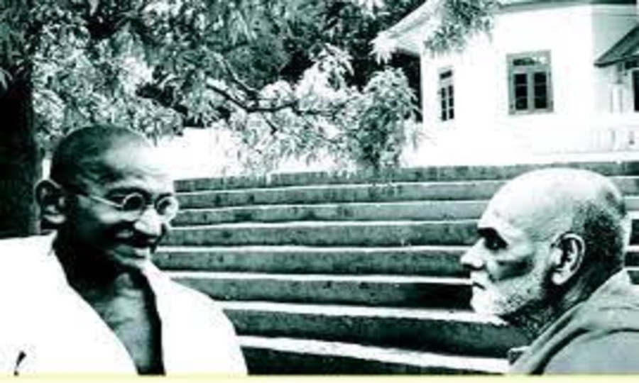 തുപ്പാന്‍ പേടിച്ച് നമ്മളിറക്കുന്നത് വിഷമാണ്