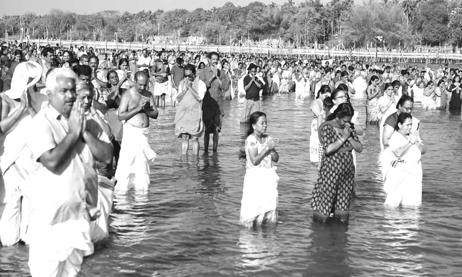 കുംഭമേളയുടെ രാഷ്ട്രീയം